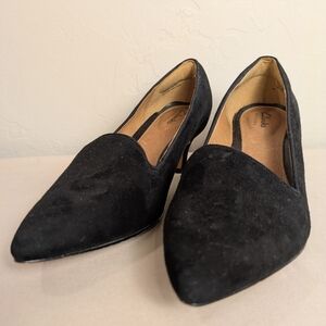 Clarks Artisan black suede/Leather pointed toe, kitten heel